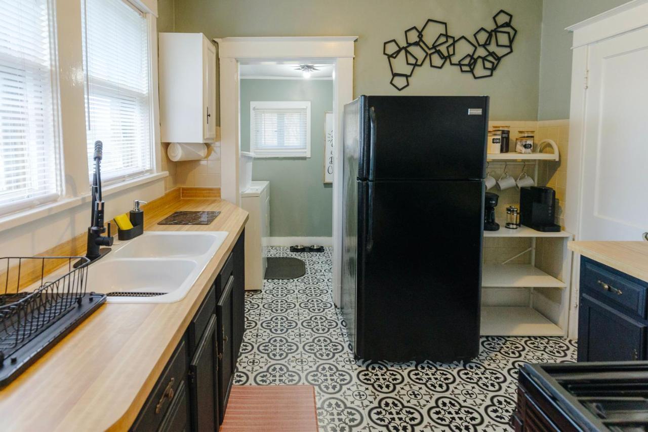 Вилла Historic Revival 2Br Midtown Memphis Free Parking Fast Wifi Free Parking Yes Pets Экстерьер фото